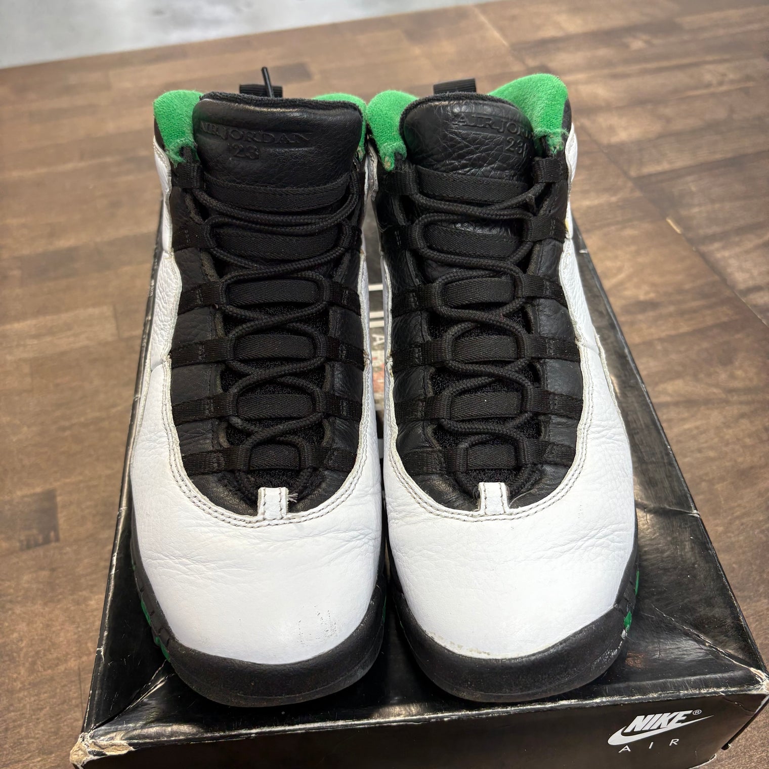 Seattle Jordan 10 (GS) (USED)