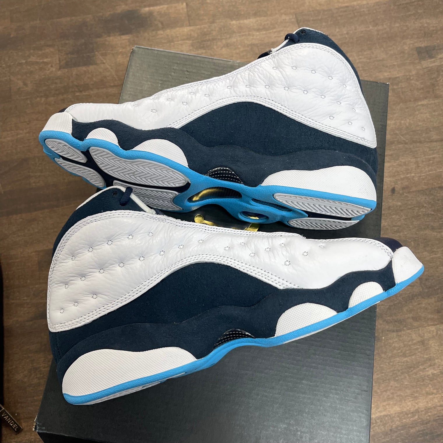 White Obsidian French Blue Jordan 13 (GS) (USED)
