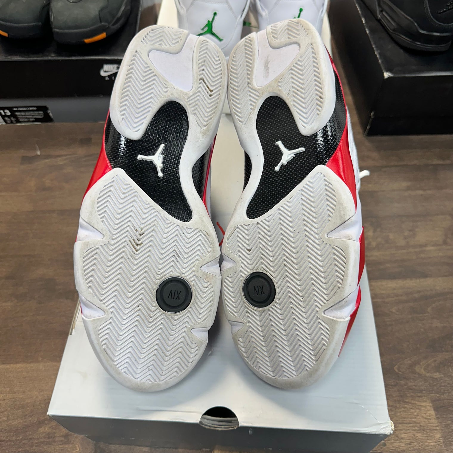 Candy Cane Jordan 14 (USED)