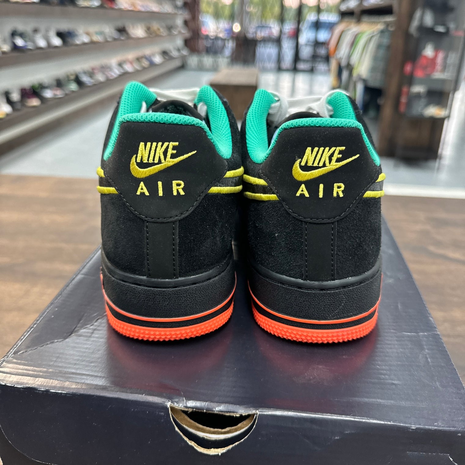 Nike Air Force 1 '07 LV8 Peace and Unity (USED)