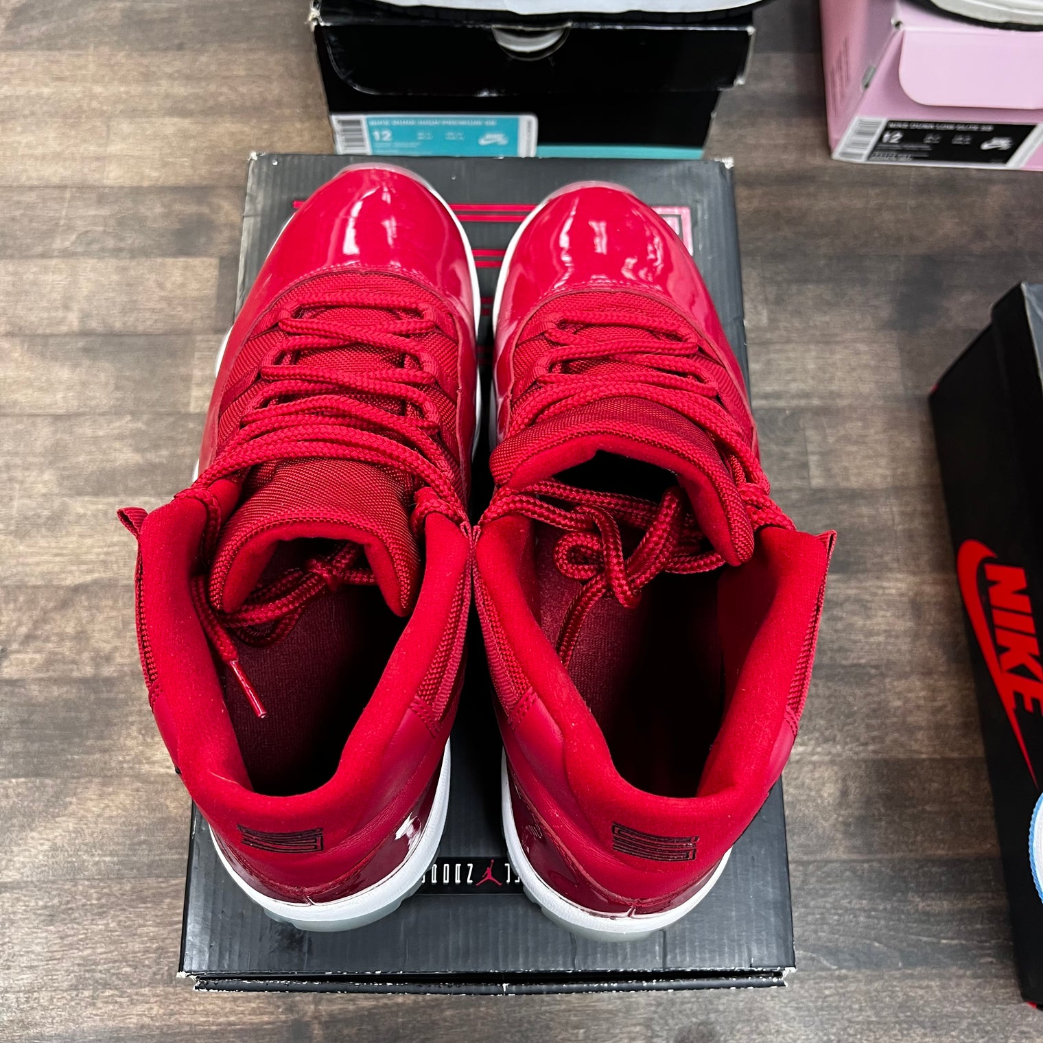 Win like 96 Jordan 11 (USED)