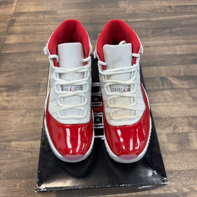 Cherry Jordan 11 Retro (USED)