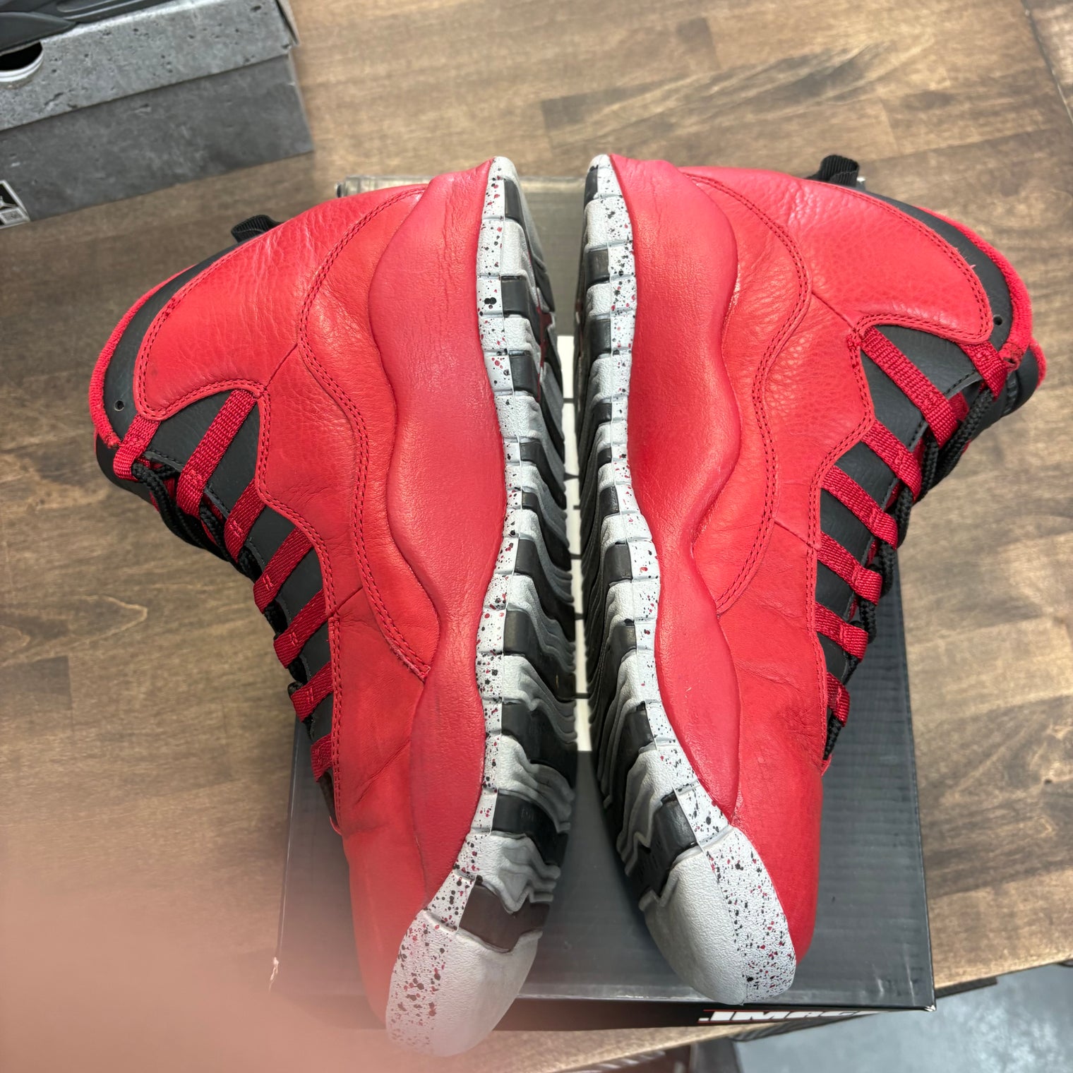 Bulls over Broadway Jordan 10 Retro (USED, Replacement Box)