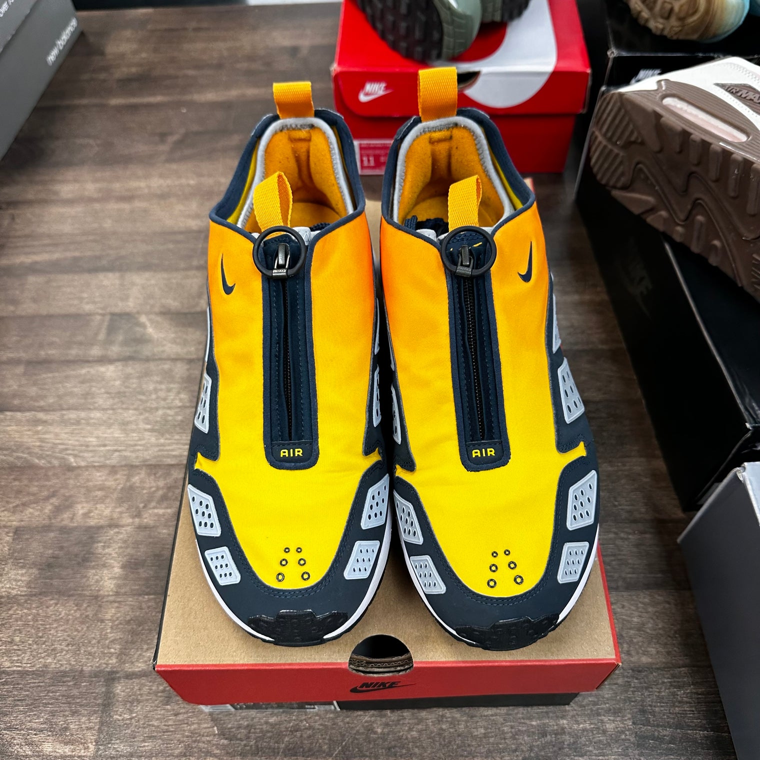 Canyon Gold Deep Ocean Air Max Sunder (W) (USED)