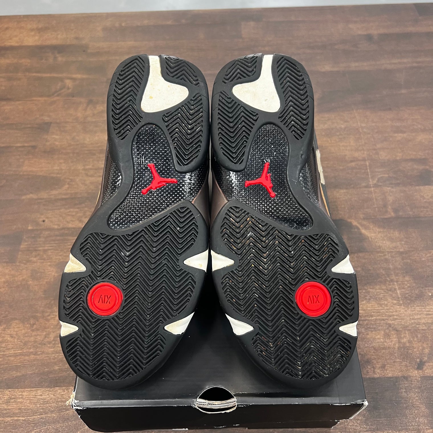 Winterized Archaeo Brown Jordan 14 (USED)