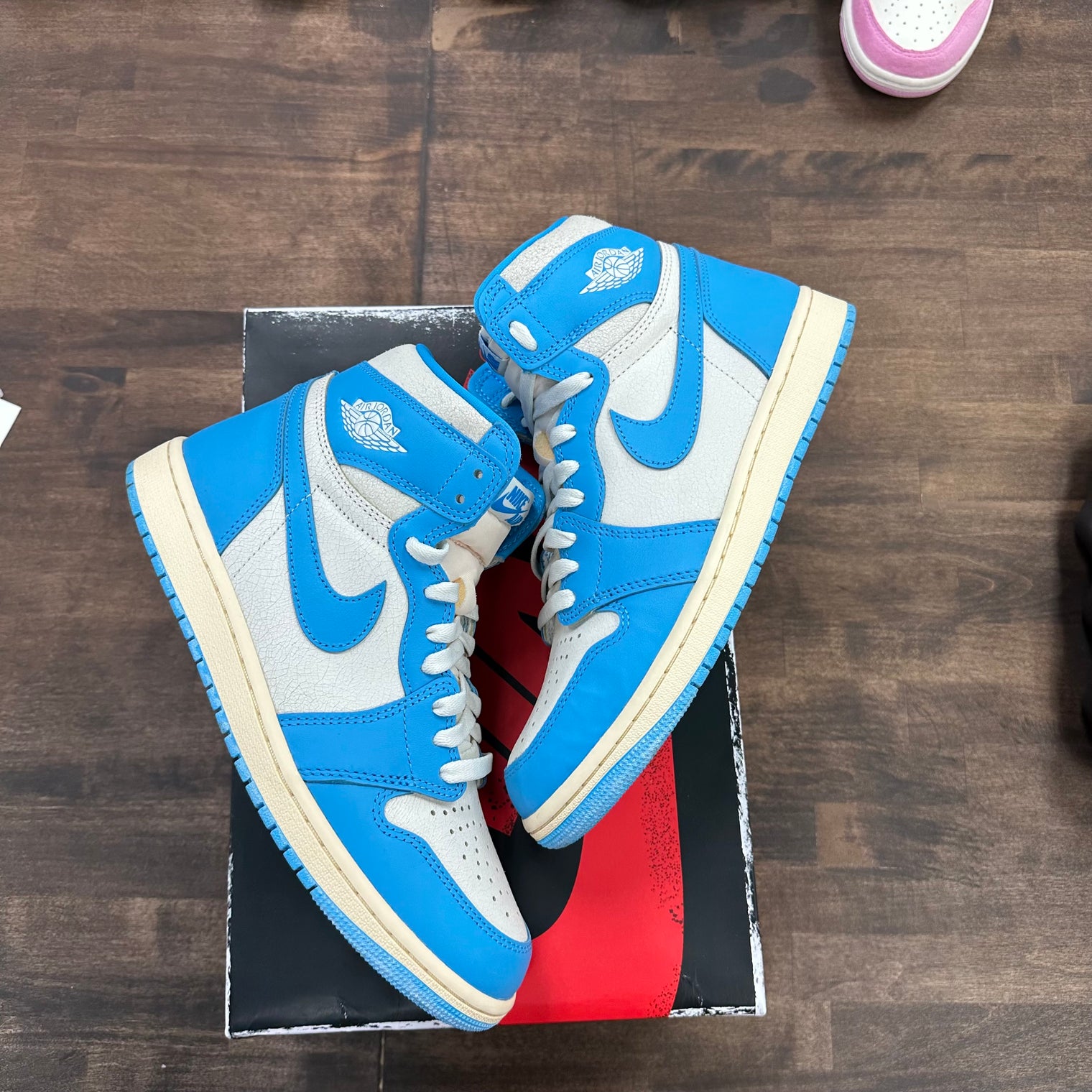 UNC Reimagined Jordan 1 High (USED)