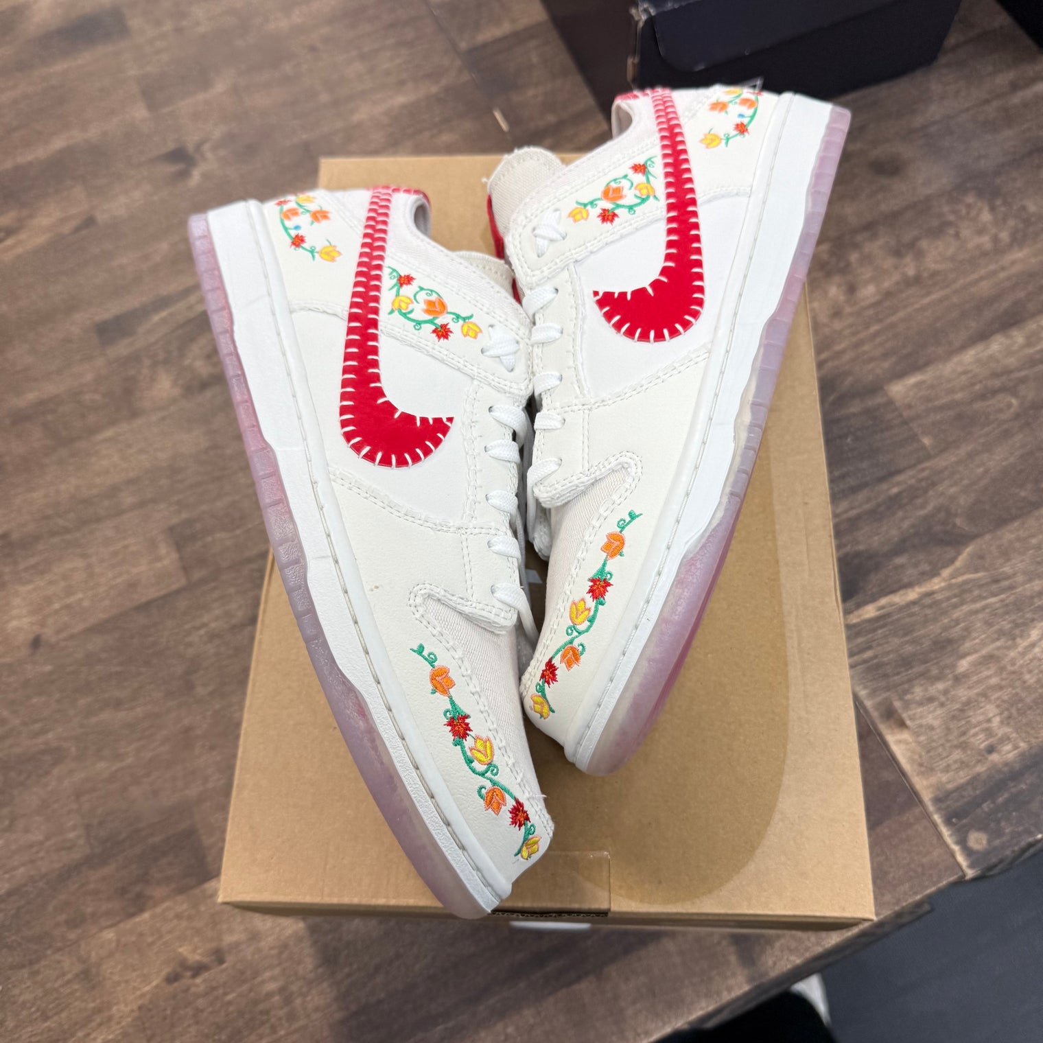 N7 Opti Yellow University Red SB Dunk Low Decon (USED)