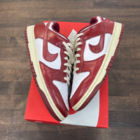 Vintage Red Dunk Low (W) (USED)