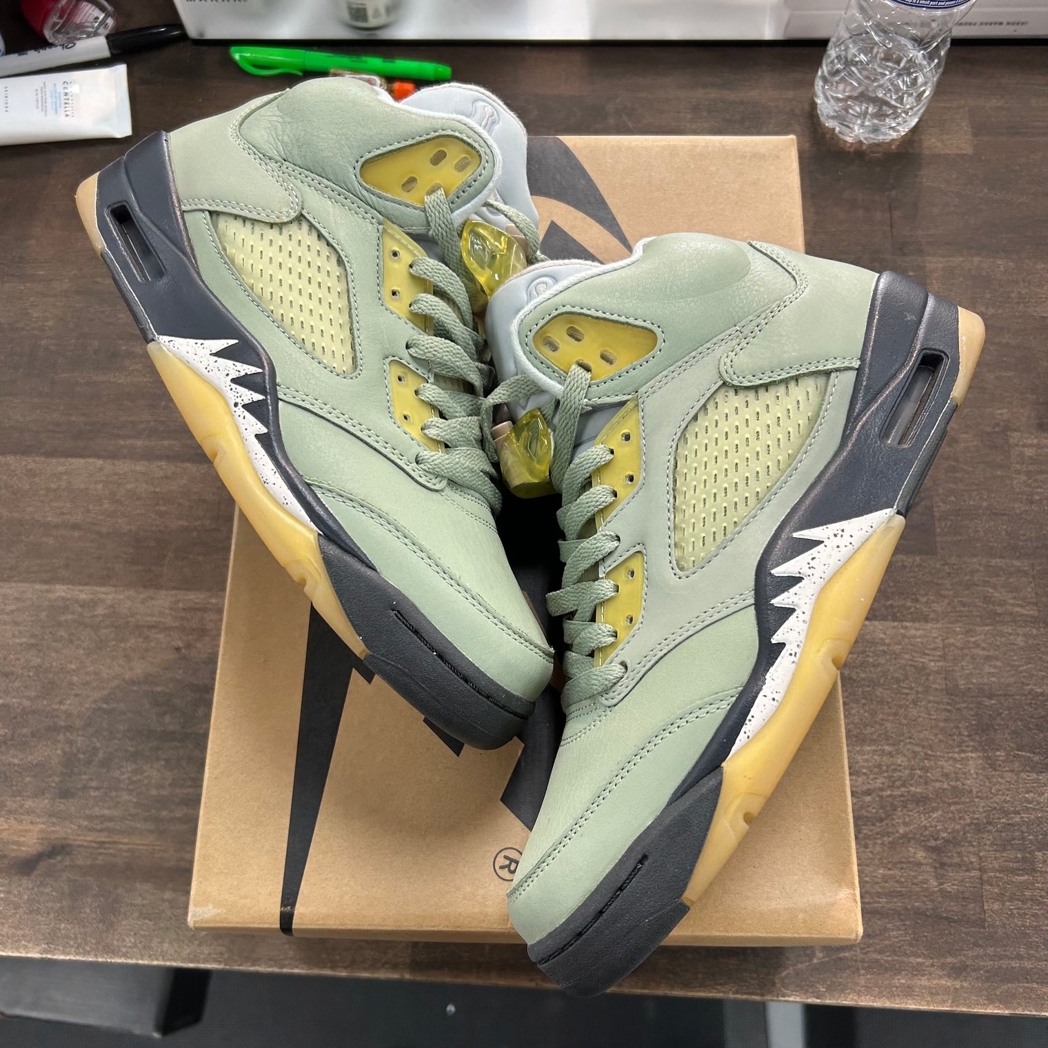 Jade Horizon Jordan 5 Retro (USED, Replacement Box)