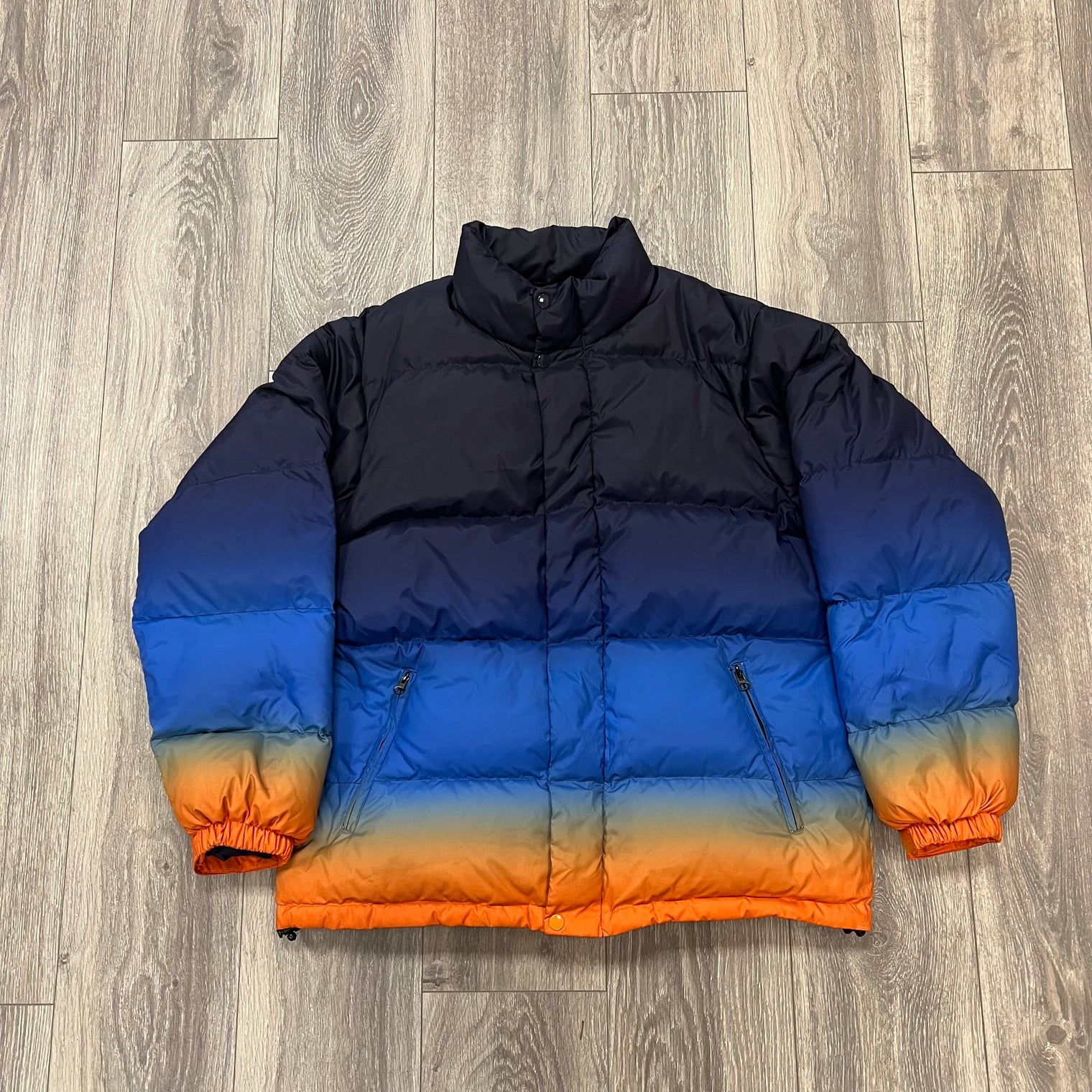 Gradient Puffer Jacket Supreme Navy (USED)