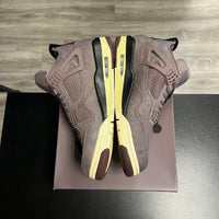 A Ma Maniere Violet 4 Jordan 4 (USED)