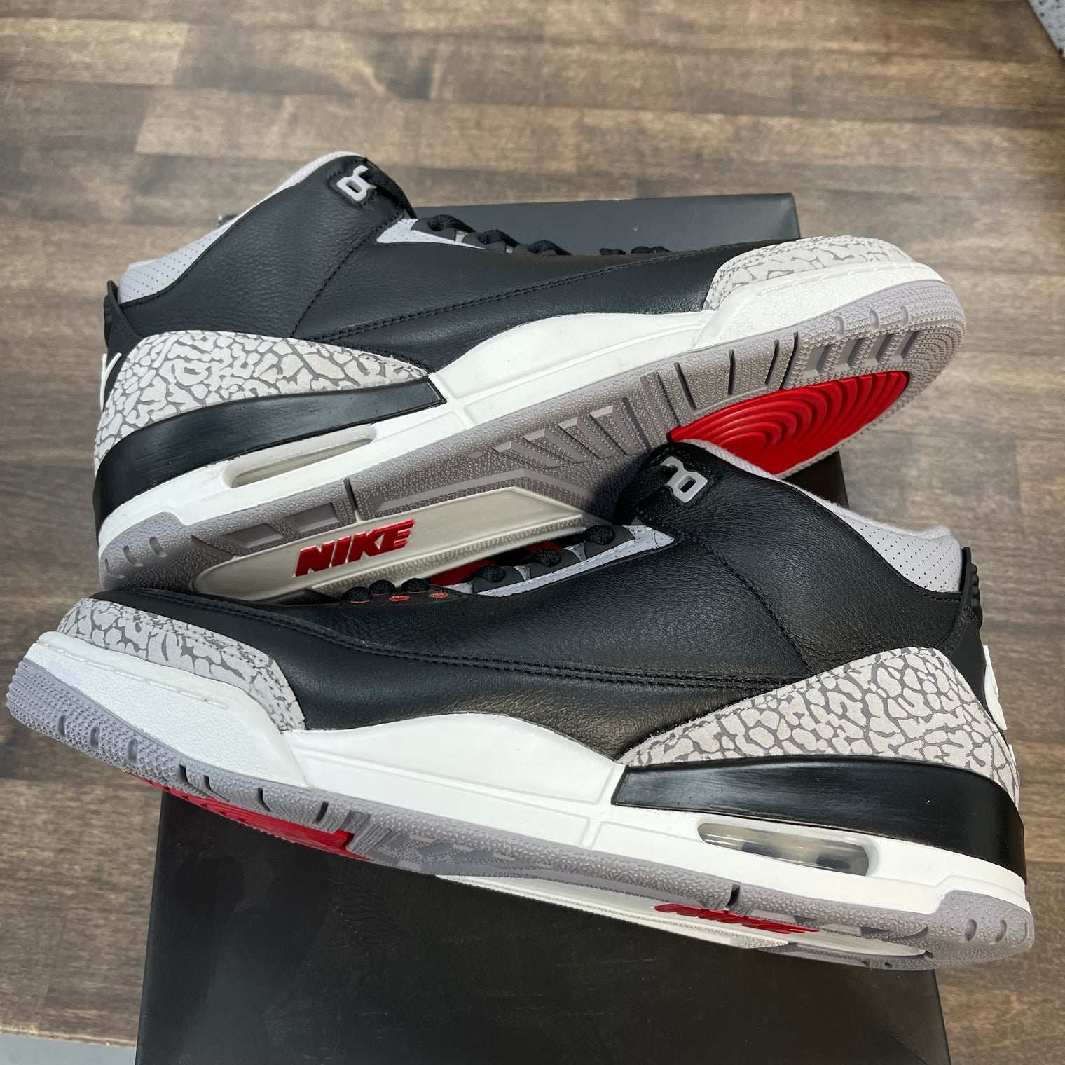 Black Cement Jordan 3 2024 (USED)
