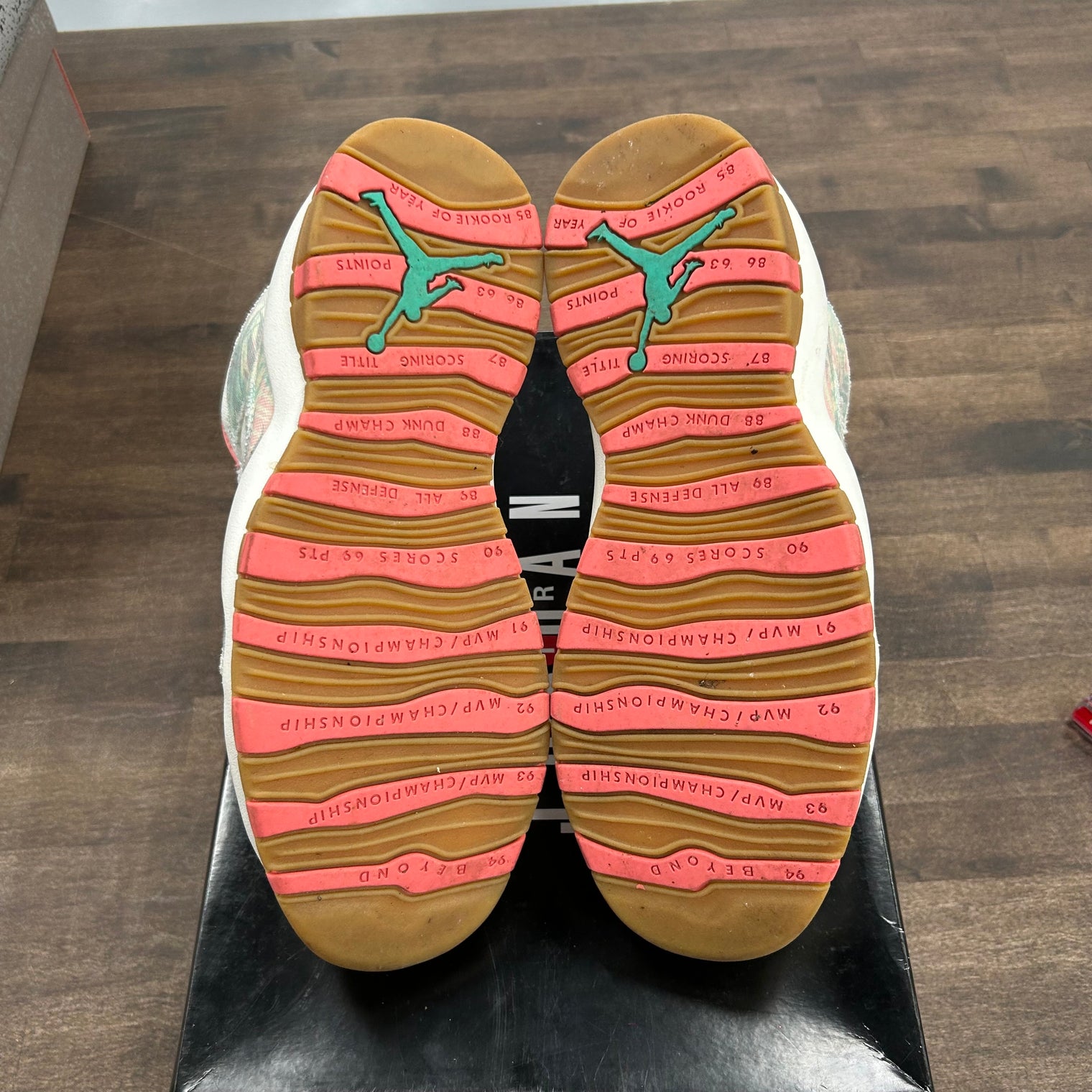 Super Bowl LIV Jordan 10 Retro (USED)