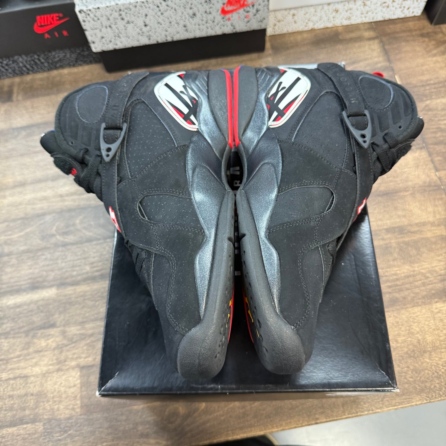 Playoff Jordan 8 Retro (USED)