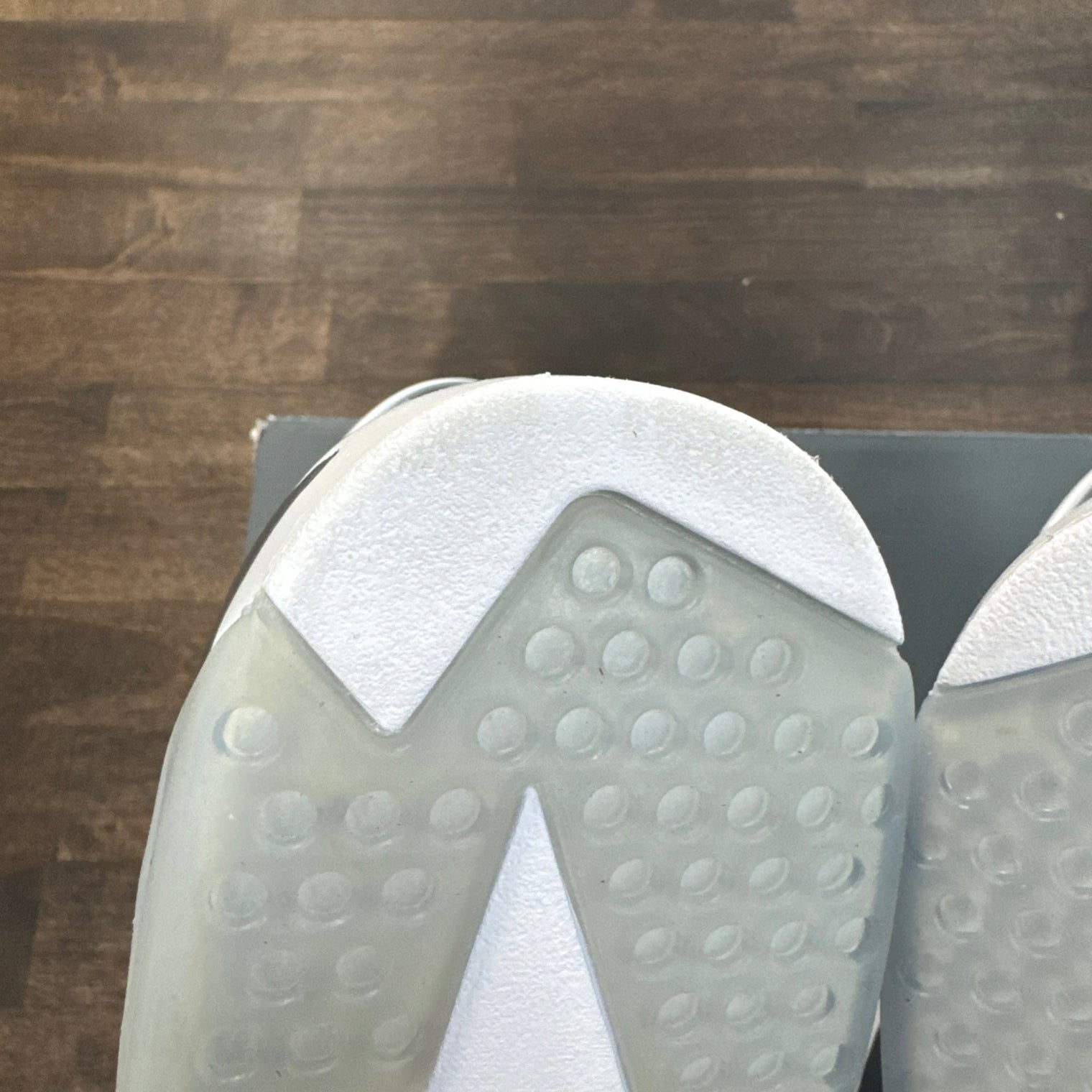 Cool Grey Jordan 6 (Lightly Worn)