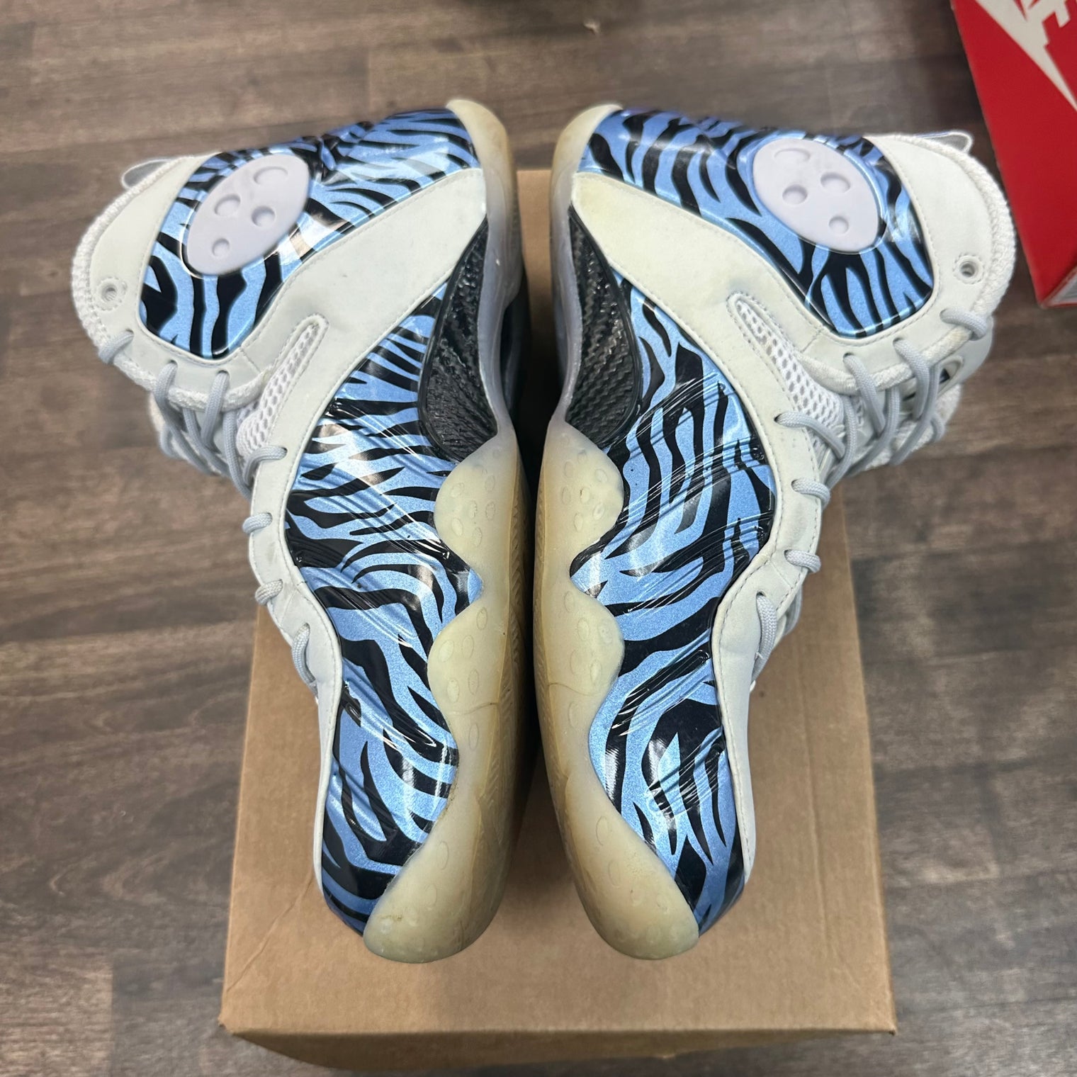 Memphis Tiger Zoom Rookie (USED,No Box)