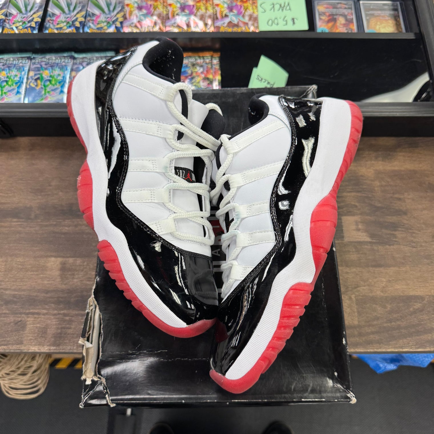 Concord Bred Jordan 11 Low (USED)
