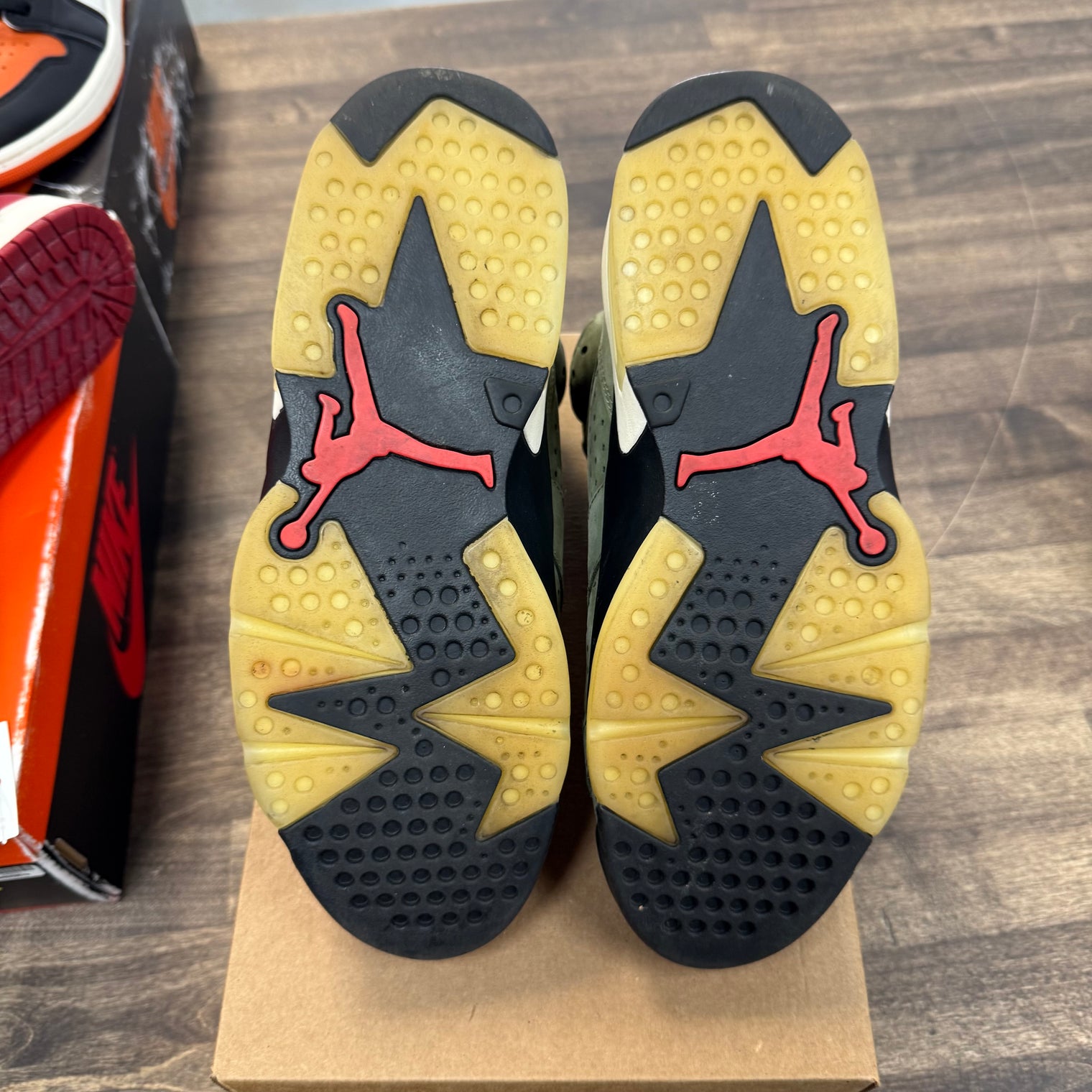 Olive Travis Scott Jordan 6 Retro (USED, No Box)