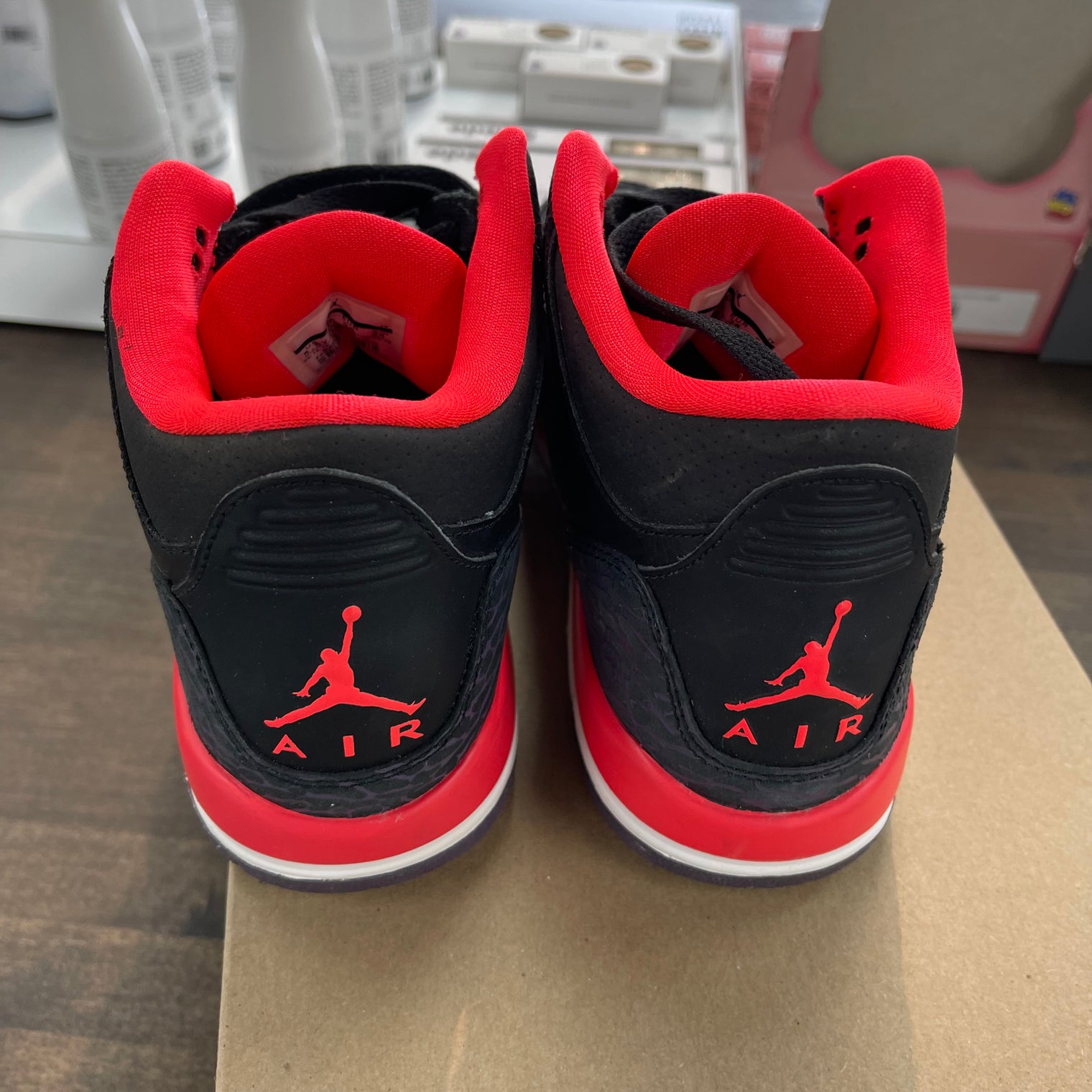 Crimson Jordan 3 (GS) (USED, No Box)