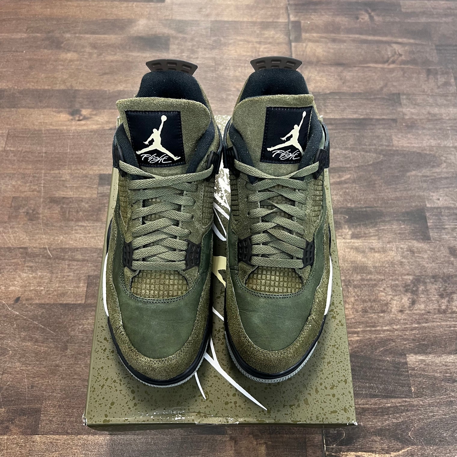Craft Olive Jordan 4 (USED)