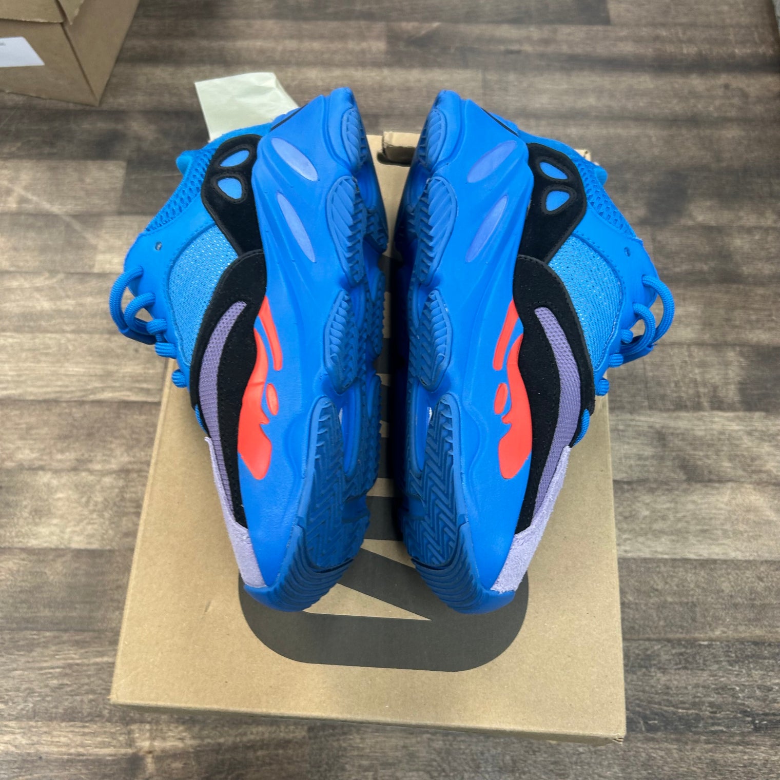 Hi-Res Blue Yeezy 700 (USED)