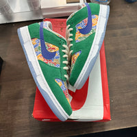Foam Finger Nike Dunk Low (USED)