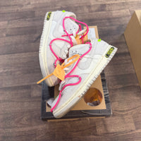 Off-White Lot 17 of 50 Nike Dunk Low (USED)
