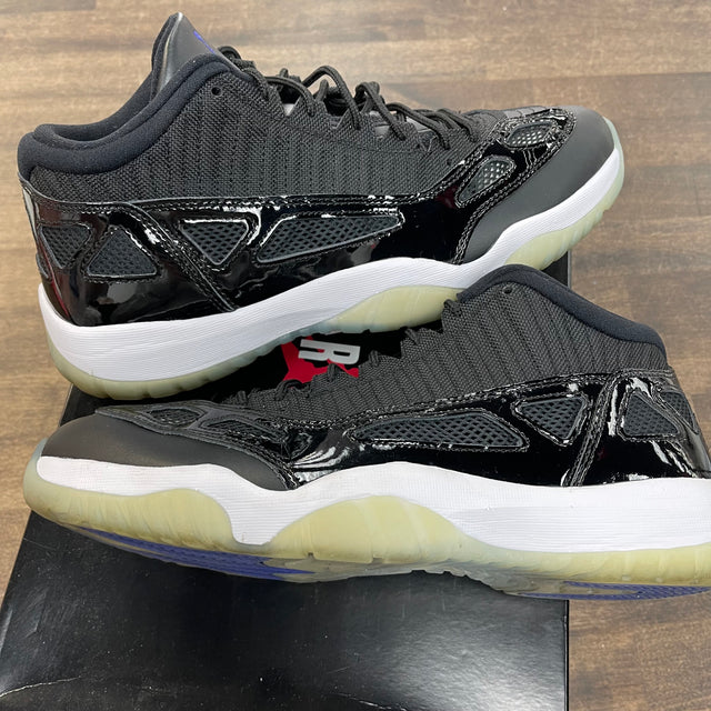 Space Jam Jordan 11 Low IE (USED)