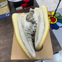 Light Yeezy 350 (USED)