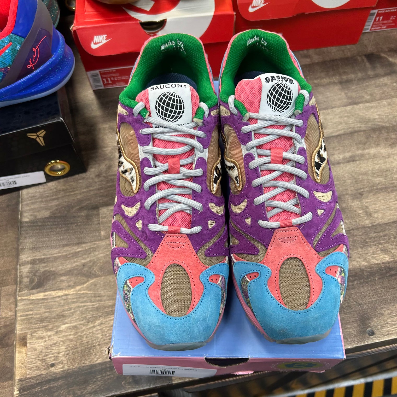 Jae Tips Remember Who Fronted Saucony Grid Azura 2000 (USED)