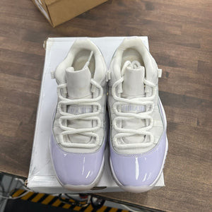 Jordan Pure Violet Jordan 11 Retro (USED) Size 5.5Y (Pre-Owned) - Image 2