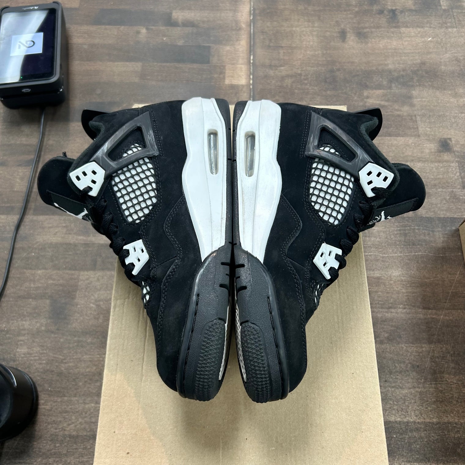 White Thunder Jordan 4 Retro (GS) (USED, No Box)