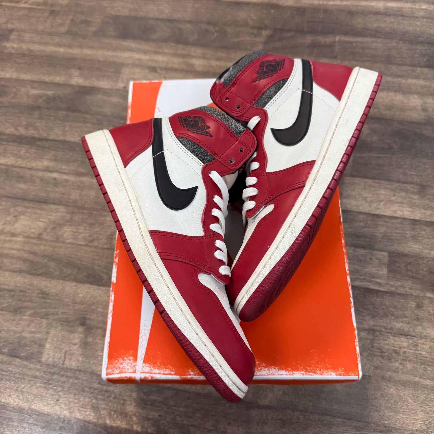 Lost And Found Jordan 1 Retro High OG (USED)