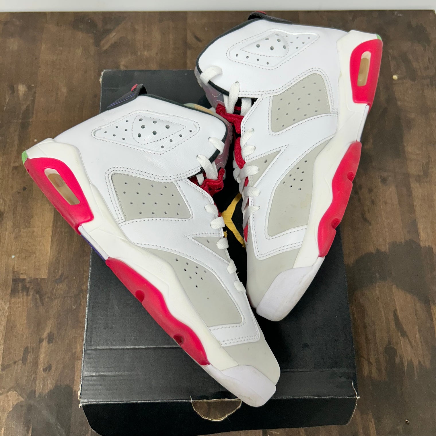 Hare Jordan 6 (GS) (USED)
