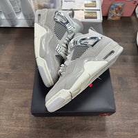 Frozen Moment Jordan 4 (W) (USED)