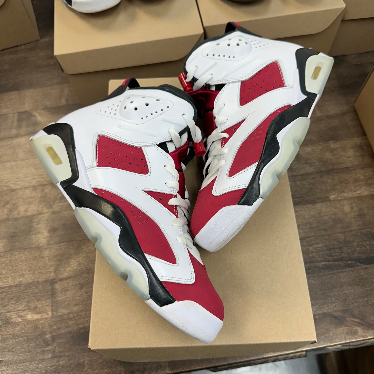 Carmine Jordan 6  (USED,No Box)