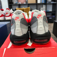 Bright Crimson Comet Nike Air Max 95 (USED)