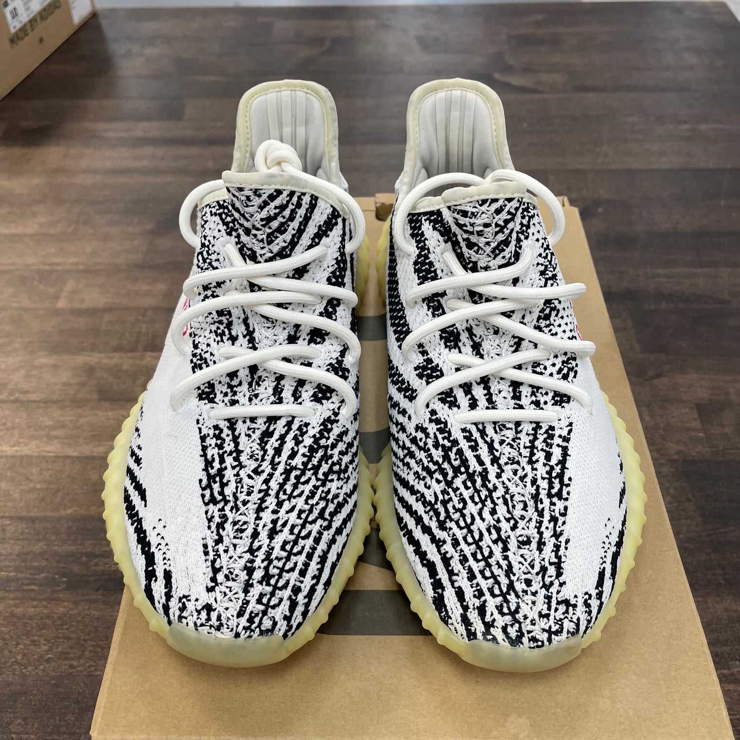 Zebra Yeezy 350 (USED)