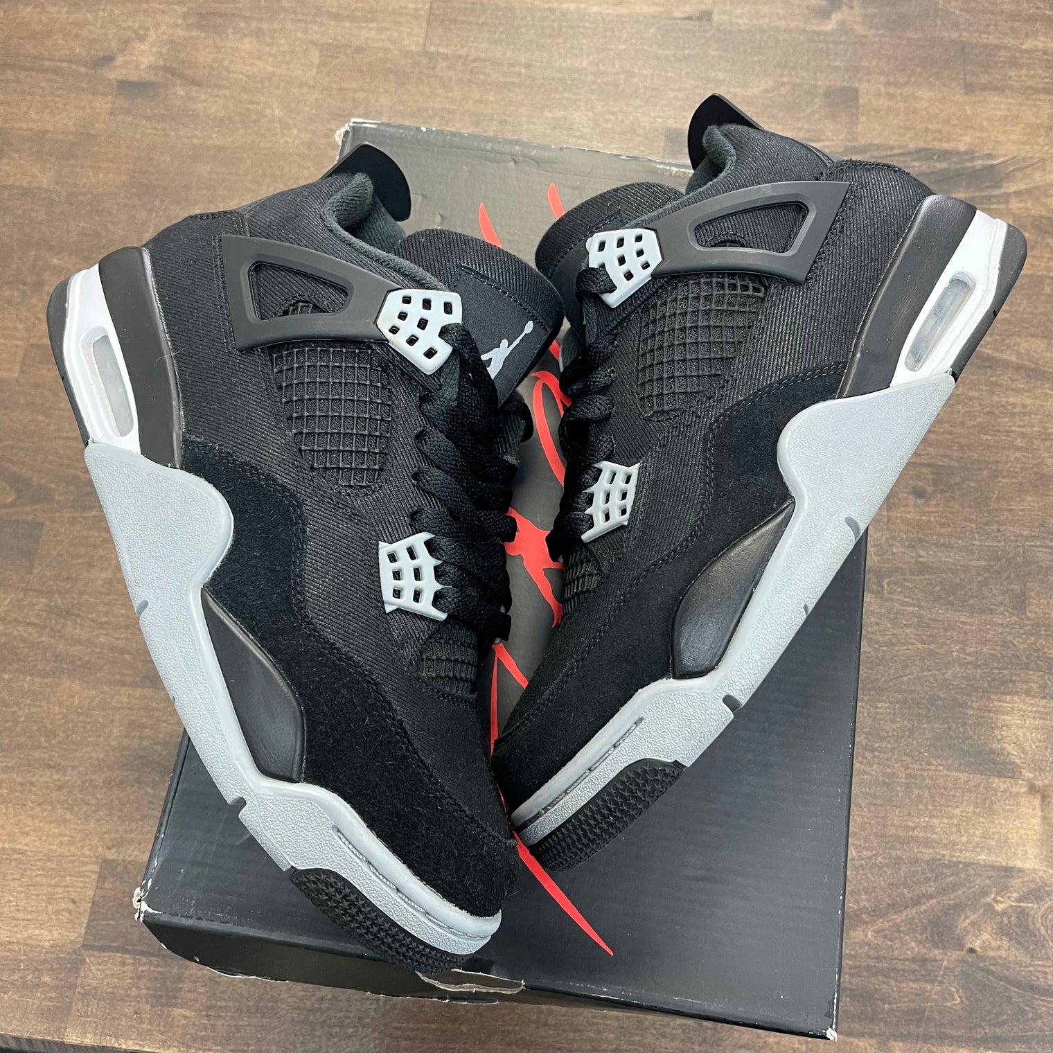 Black Canvas Jordan 4 (USED)