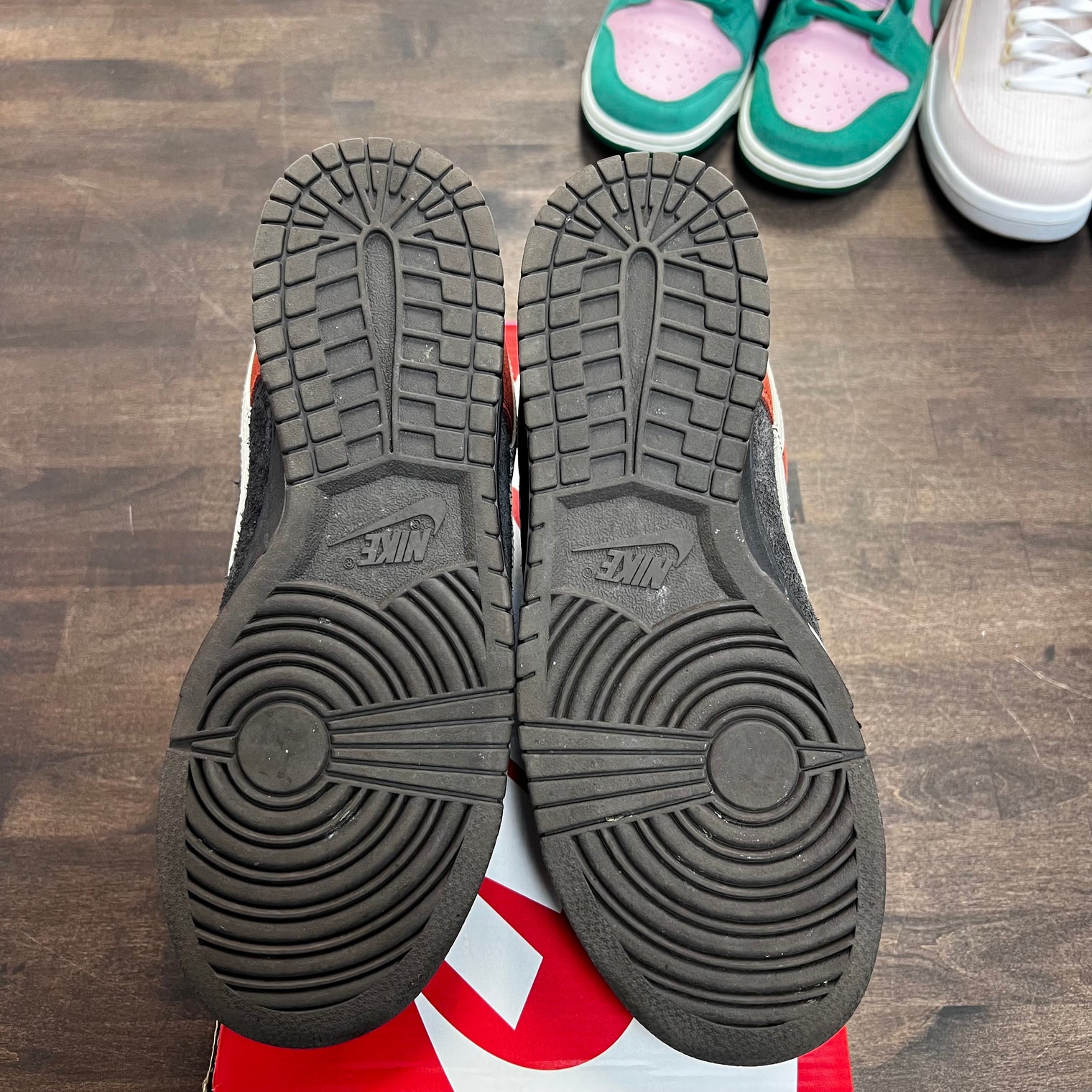 Red Panda Dunk Low (USED)