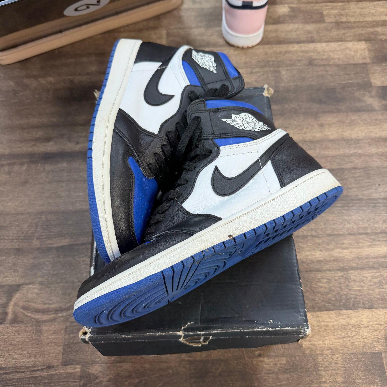 Royal Toe Jordan 1 High (USED, Replacement Box)