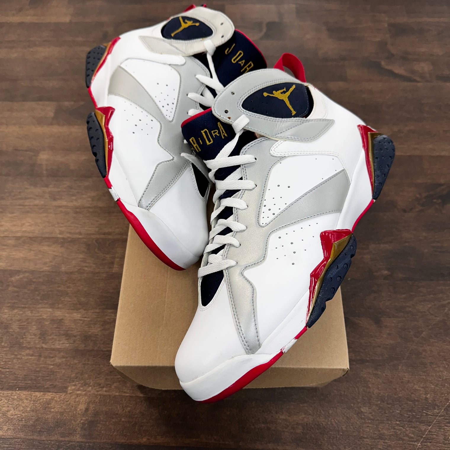 Olympic Jordan 7 (USED, No Box)