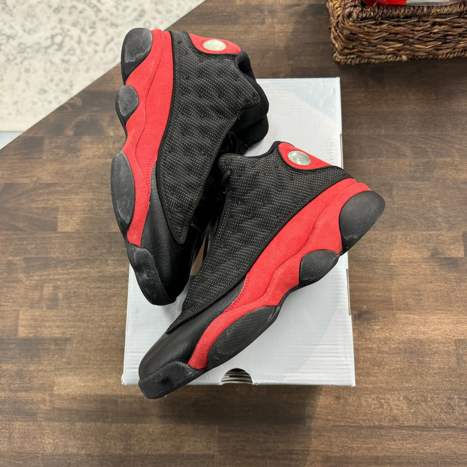Bred Jordan 13 (USED,REPLACEMENT BOX)