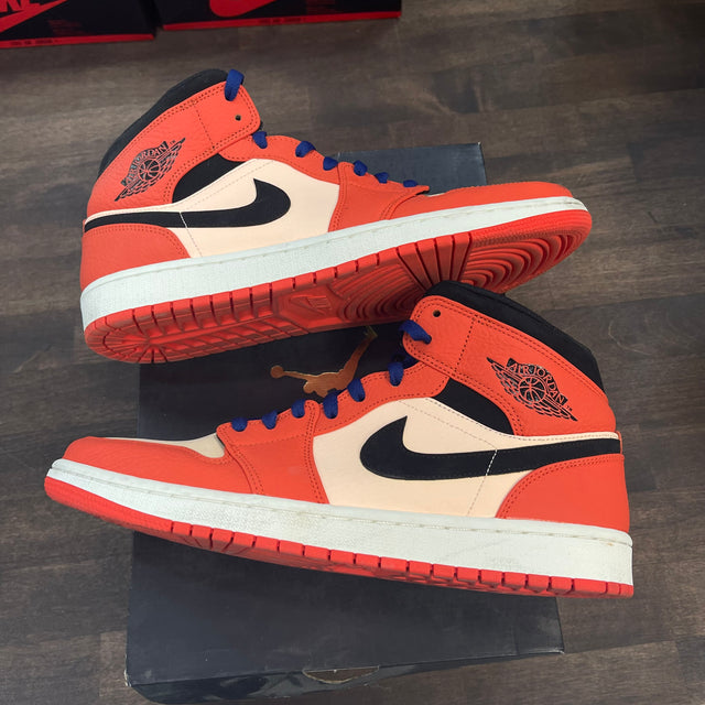 Team Orange Black Jordan 1 Mid SE (USED)