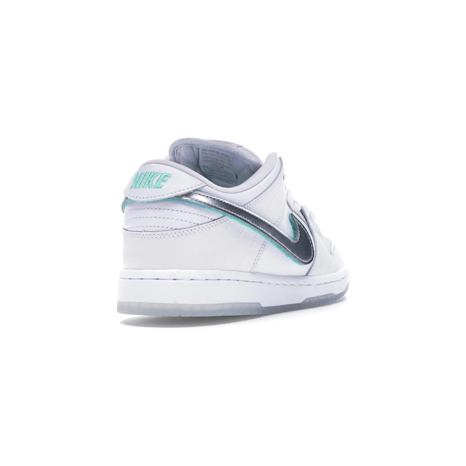 nike_sb_dunk_low_diamond_supply_co_white_diamond_2