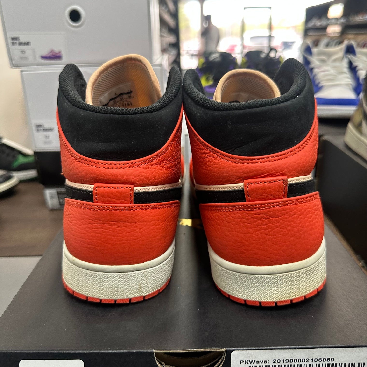 Team Orange Black Jordan 1 Mid (USED)