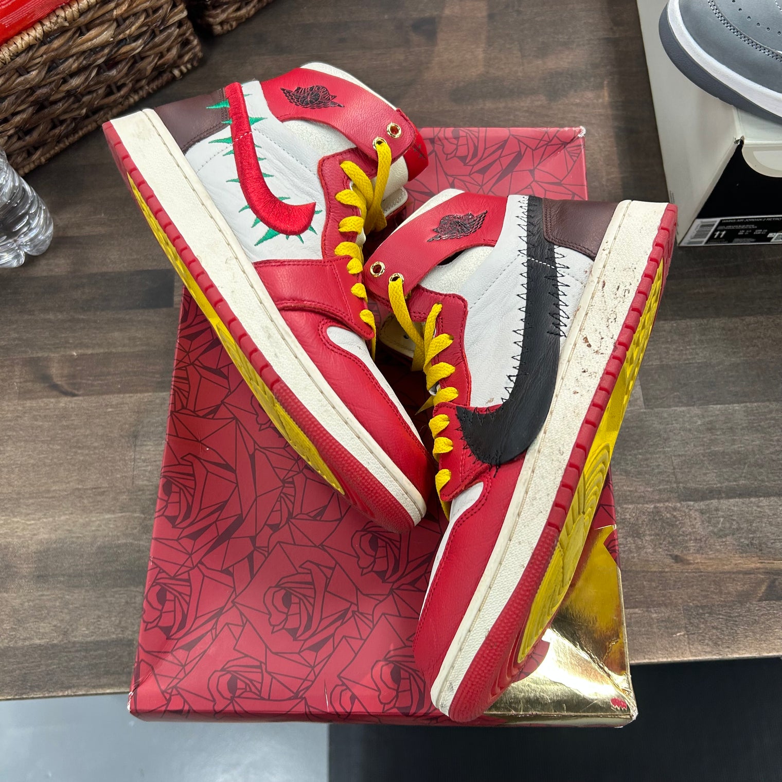 Teyana Taylor A Rose From Harlem Jordan 1 Retro Zoom Air CMFT 2 (Women's) (USED)