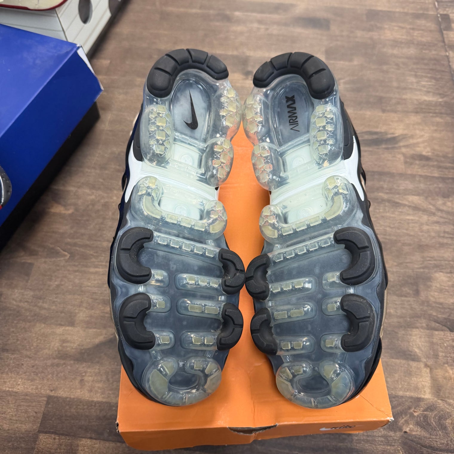 Beige Black Air VaporMax Plus (USED, Replacement Box)