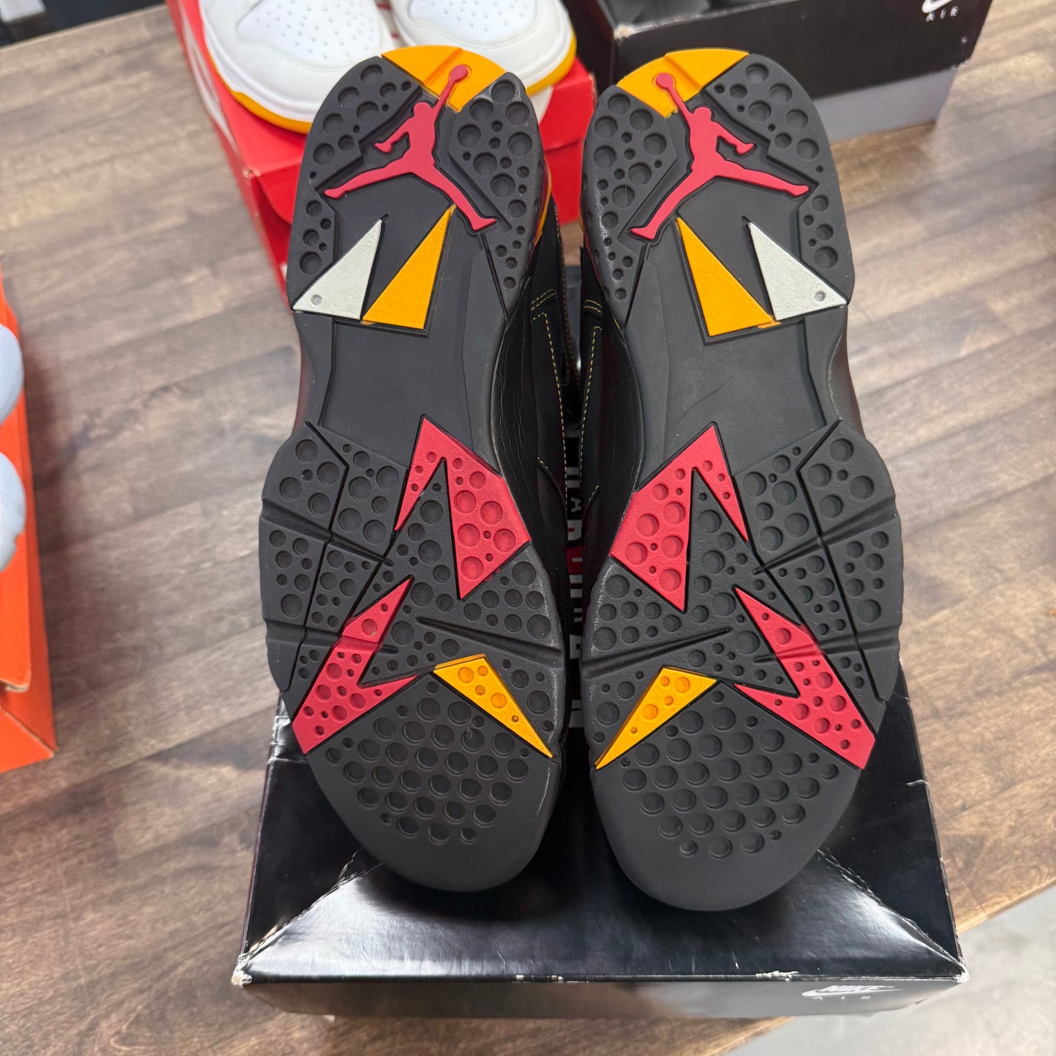 Jordan 7 Retro Citrus (2022) (Lightly Worn)