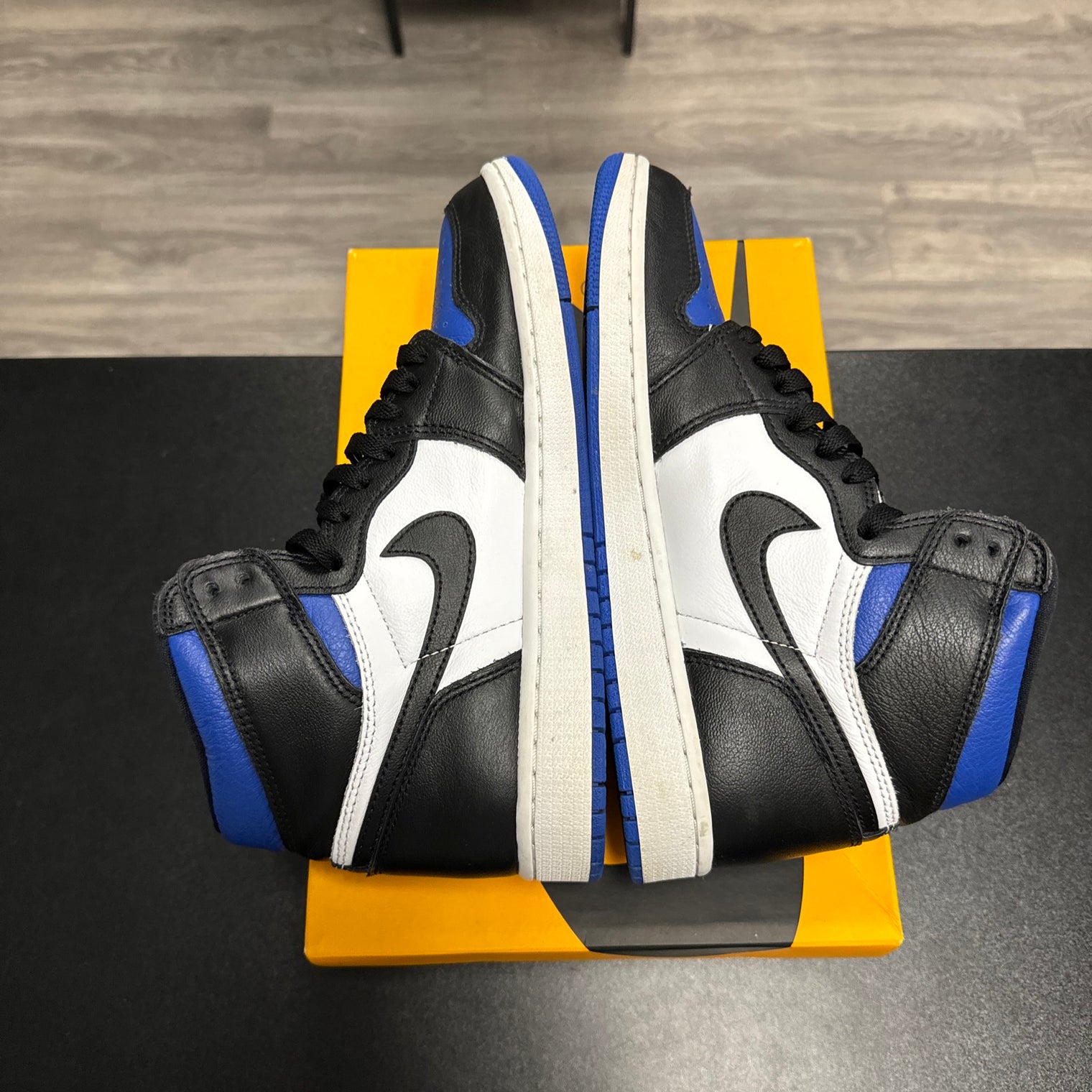 Royal Toe Jordan 1 High (USED;Replacement Box)